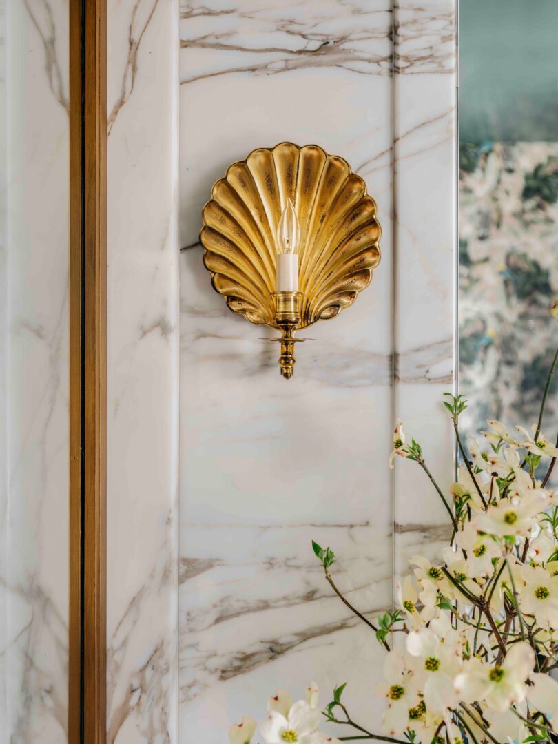 Julie Roots Interiors | Photo by Christopher Stark Slab