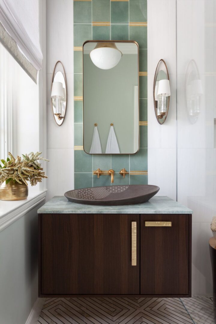 Kathleen Navarra Design | Photo by Kurt Manley Slab