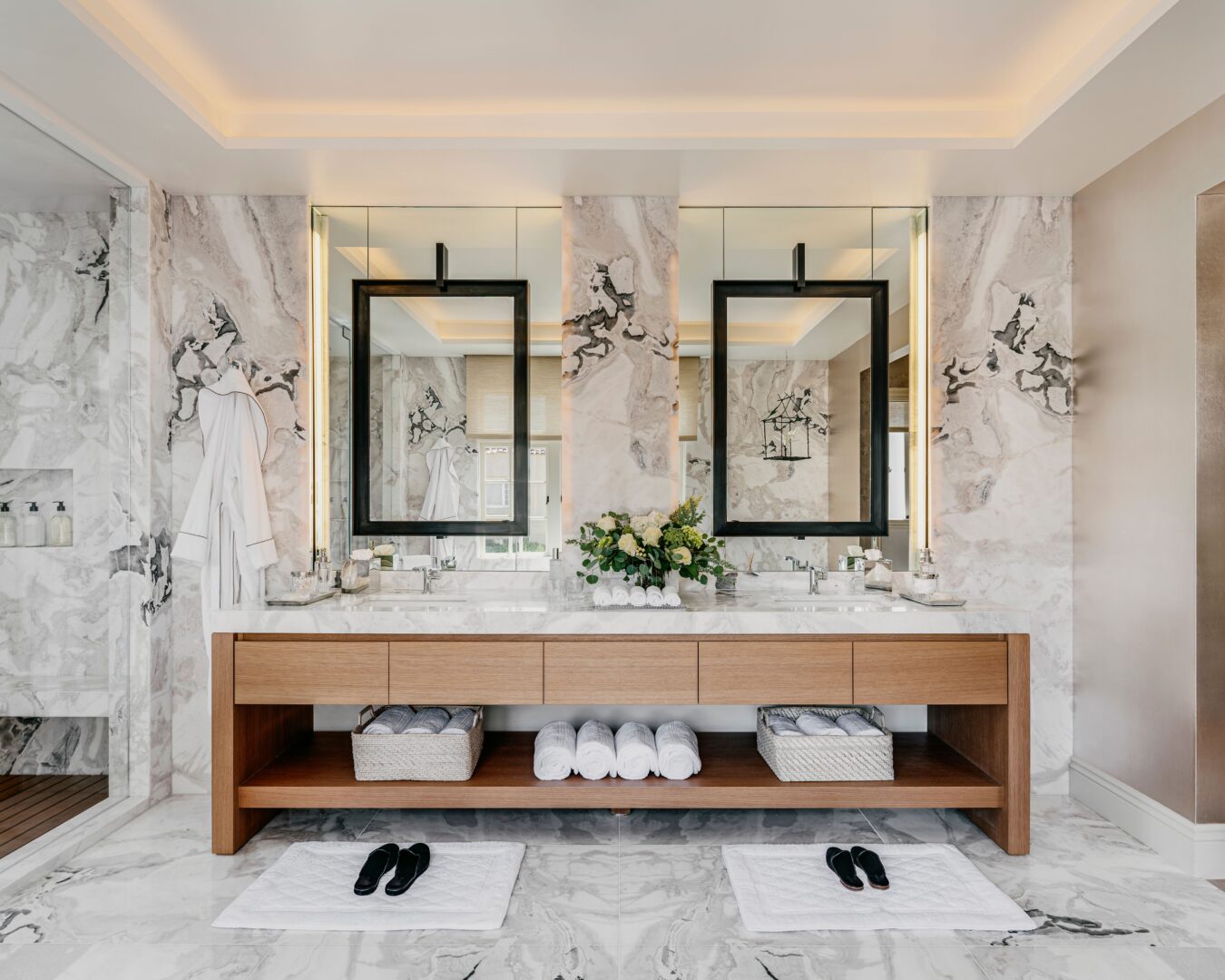 FDG Design Group | Photo by Christopher Stark Slab