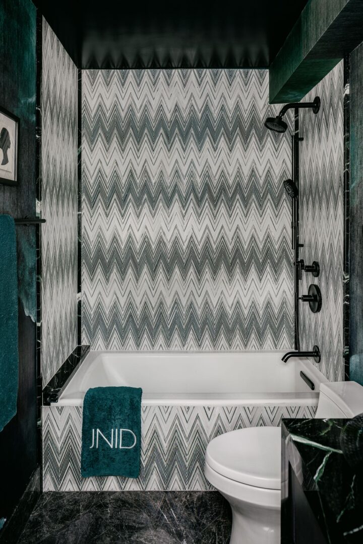 Jeffrey Neve Interior Design | Photo by Christopher Stark Slab