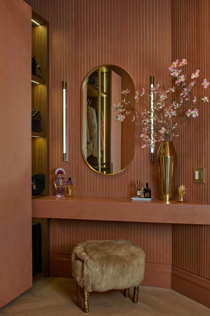 Designer: SCIC SF + Lexie Saine Design | Photographer: Mikiko Kikuyama | Material: Dekton Umber in Ukiyo & Flat Slab