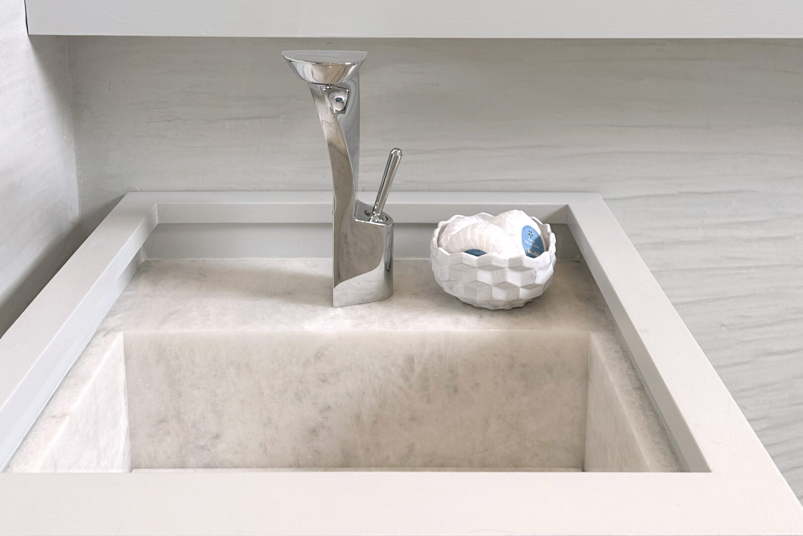 Marsh and Clark Design | Quartzite Bianco Sink | Photo by Elizabeth Fall Slab