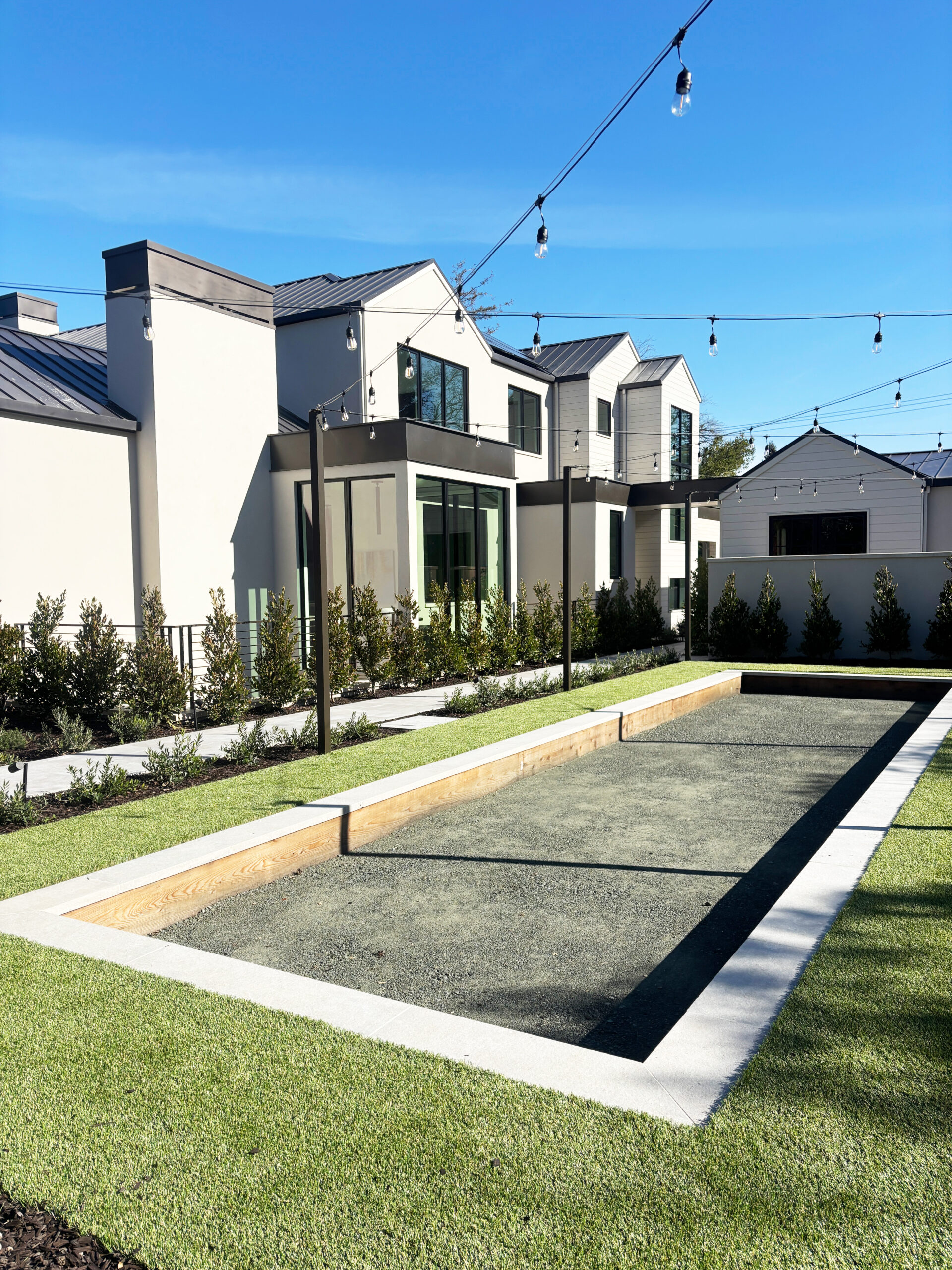 Architect, Designer & Builder: PPG | Material: Seville Flamed & Brushed