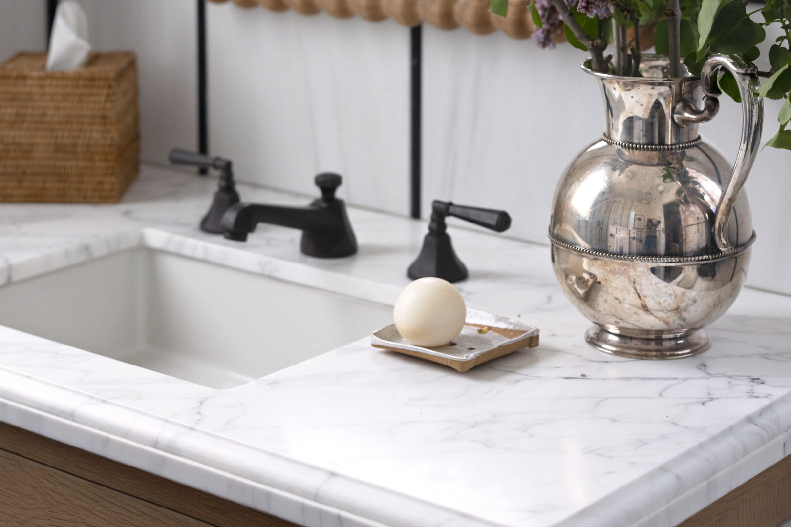 Chantal Lamberto Interior Design | Calacatta Spider Honed Marble | Photo by Bess Friday Slab