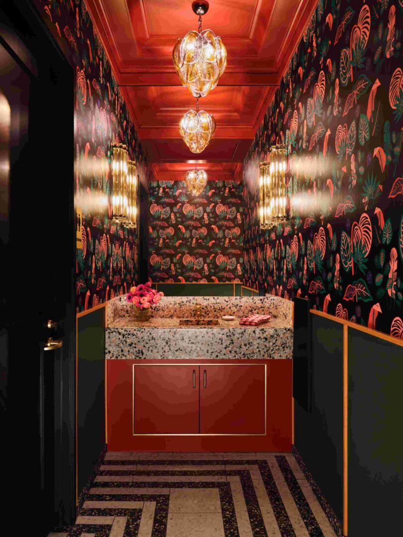 Photographer: Douglas Friedman • Designer: De La Cruz Interior Design • Architect: Stanton Architecture Slab
