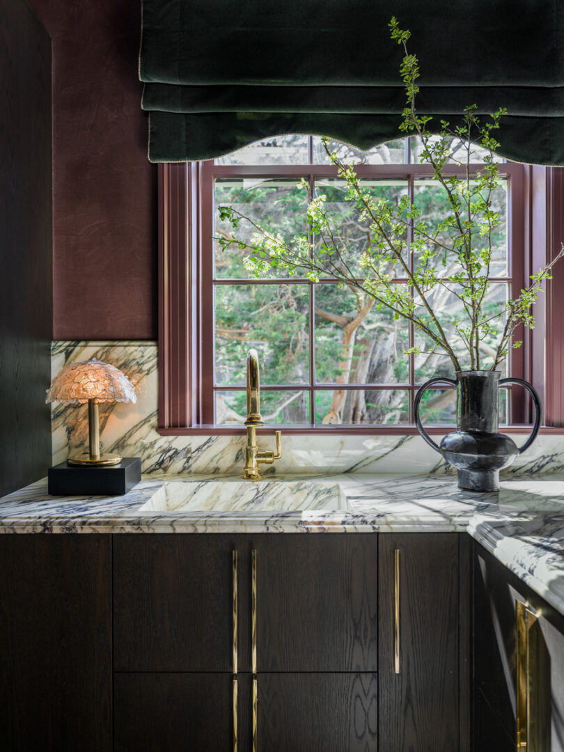 Designer: K Interiors | Photographer: Christopher Stark | Material: Calacatta Monet Marble Slab