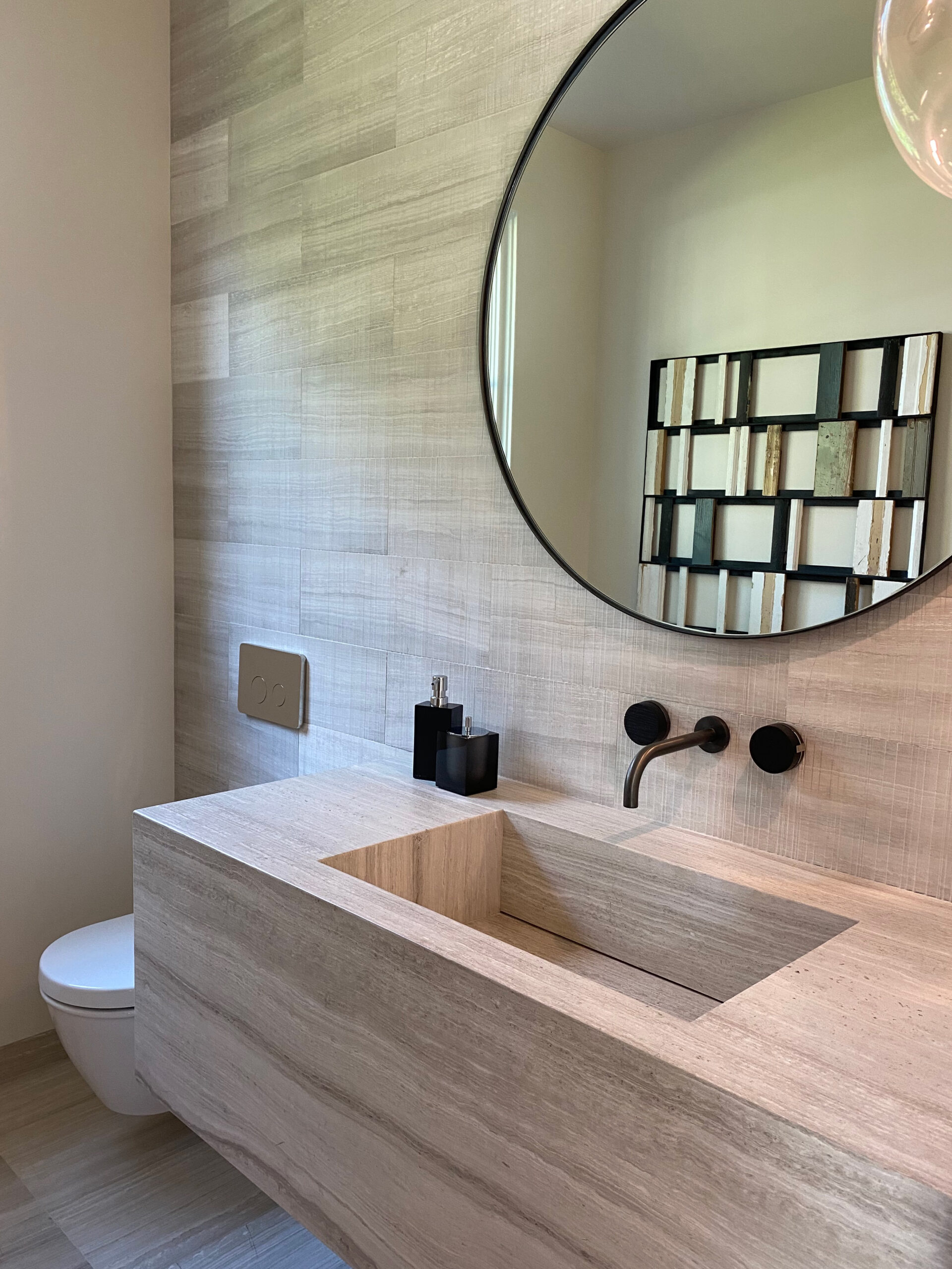 Designer: Lamb Partners | Material: Acero