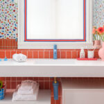 EJ Interior Design | New Ravenna Memphis Jewel Glass Mosaic & McIntyre 3x8 Glazed Ceramic Tile in Melon | Photo by Christopher Stark Slab