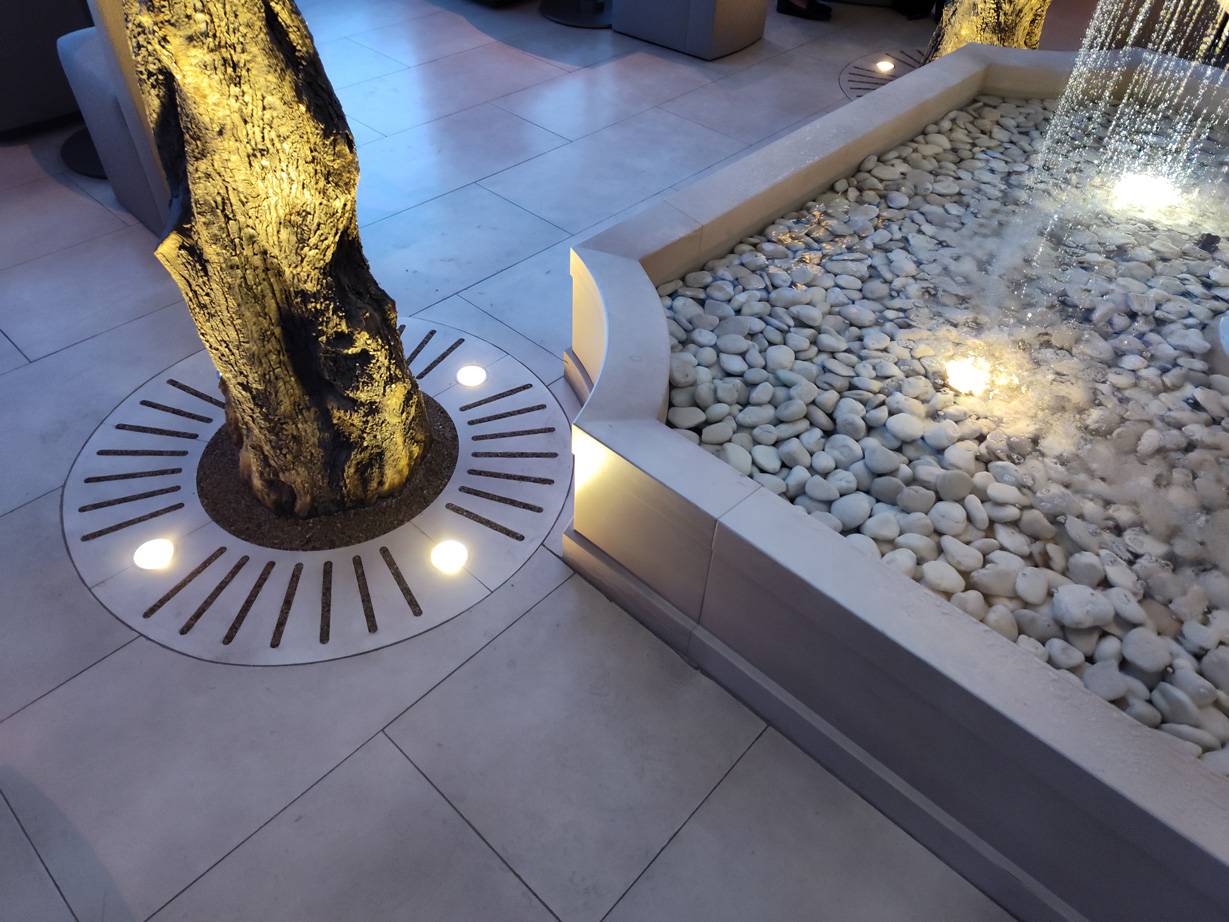 RH Palo Alto Fountain Slab