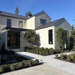 Architect, Designer & Builder: PPG | Materials: Seville Flamed & Brushed (pavers), Moca Cream Honed (cladding)