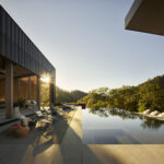 Architect & Designer: Studio VARA | Photographer: Matthew Millman | Material: Barge Gold