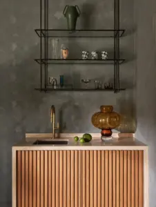 Designer: MEM Interiors | Photographer: R. Brad Knipstein | Material: Roman Linear