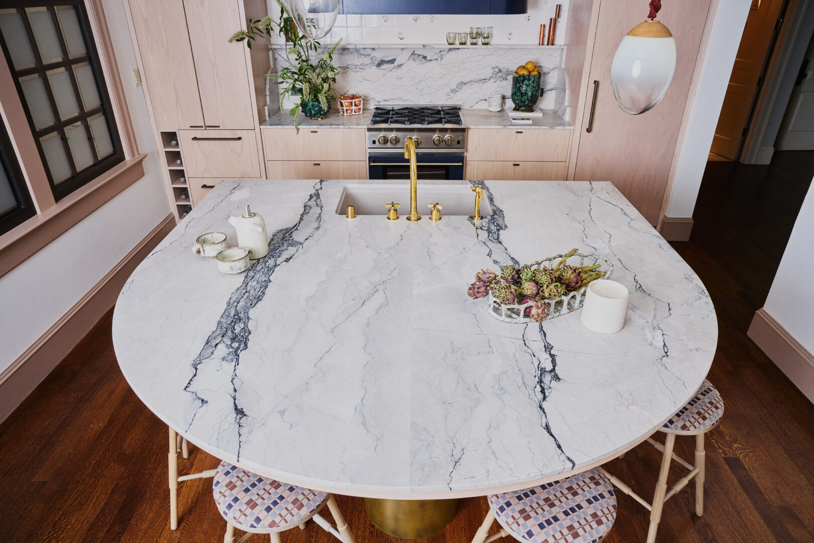 Designer: Katie Monkhouse | Photographer: Arthur Alvarez | Materials: Breccia Napolitana Honed Marble Slab