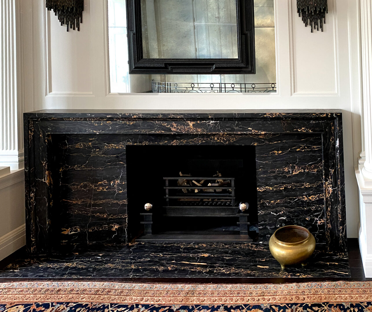 Designer: ABD Studio • Architect: Ken Linsteadt Architects • Builder: Upscale Construction • Material: Portoro Slab