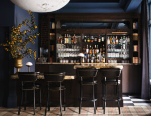 Designer: Jon de la Cruz (DLC ID) | Photographer: Douglas Friedman | Material: Breccia de Vendome