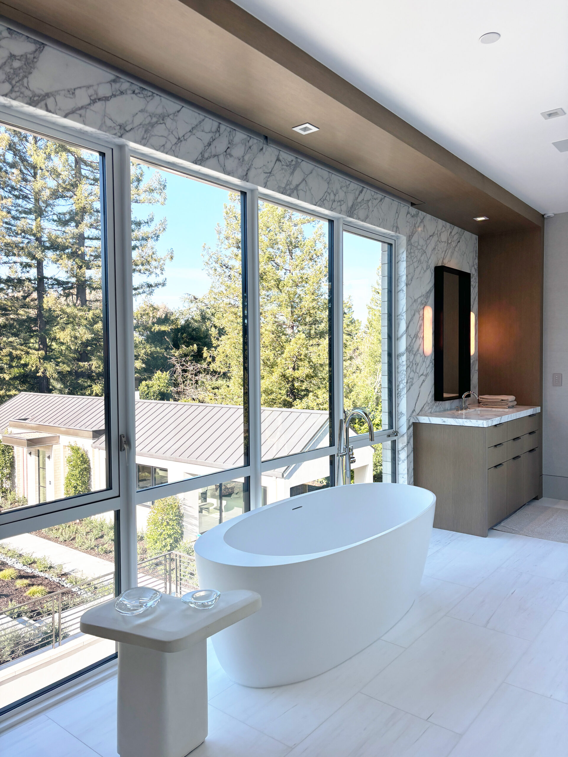 Architect, Designer & Builder: PPG | Material: Calacatta Vagli