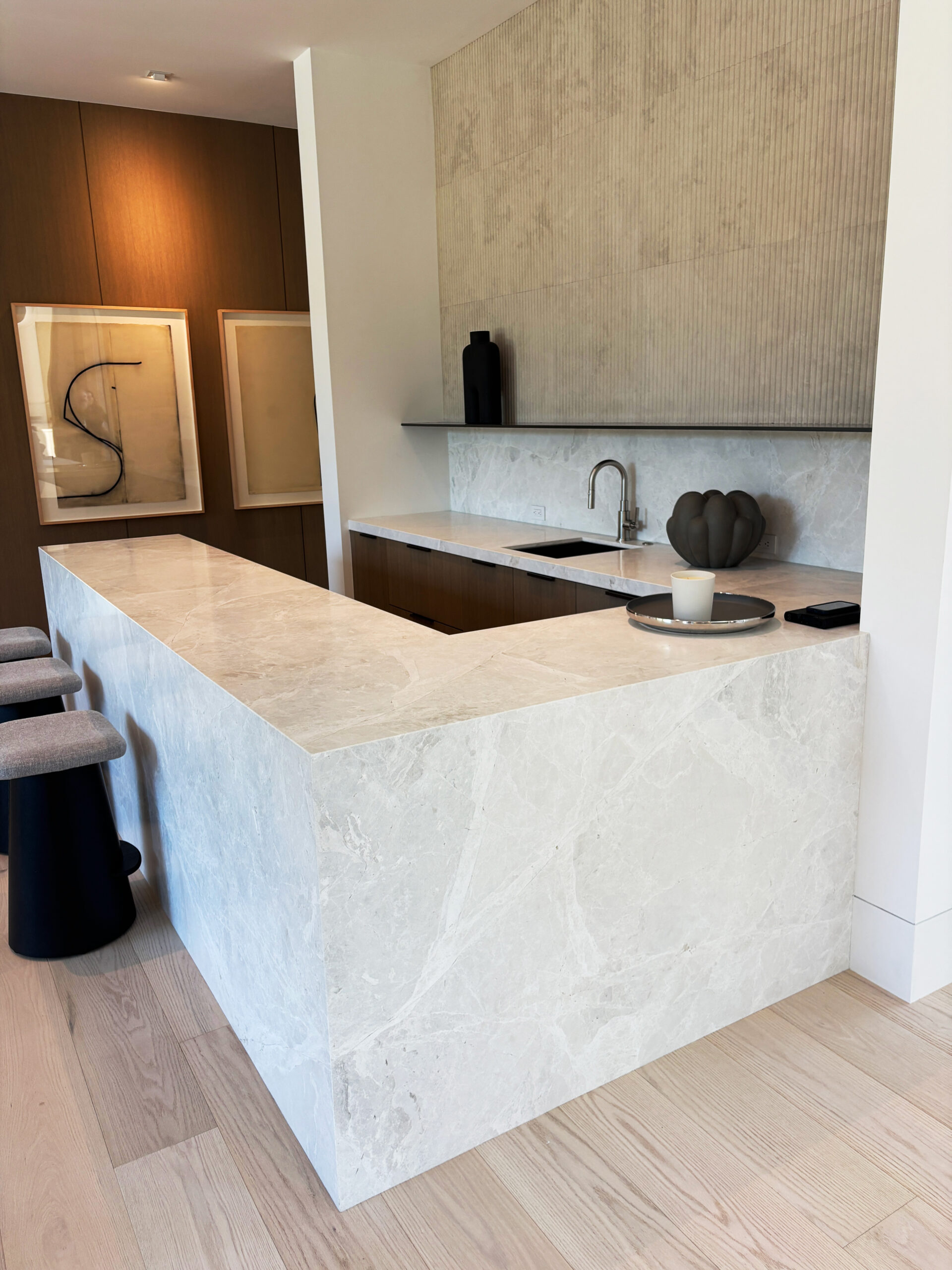 Architect, Designer & Builder: PPG | Materials: Dama Bianca & Creme Du Provence Fluted Tile