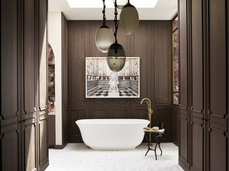 Designer: Lizette Marie Interior Design | Photographer: Jose Manuel Alorda | Contractor: Cook Construction | Materials: Cherry Blossoms Marble, Octavia Bianco Dolomite w/ Calacatta Zebrino Mosaic by Dulcet Tile