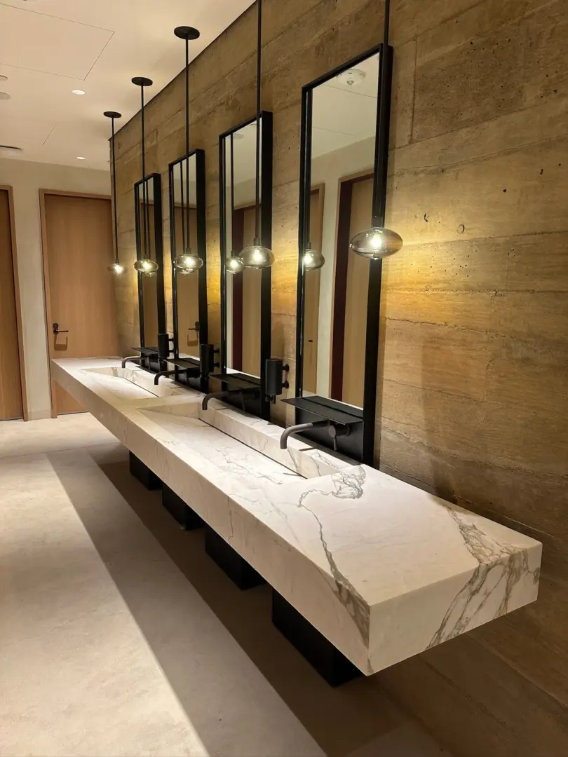 Architects: Aidlan Darling , BAR Architects, LA: Surface Design | Designer: BAMO | Builder: Cello Maudru Construction | Material: Calacatta Raffaela Marble Polished Slab